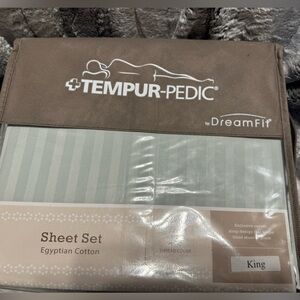Temper Pedic - Dream Fit Egyptian Cotton King Sheet Set Pale Green BRAND NEW